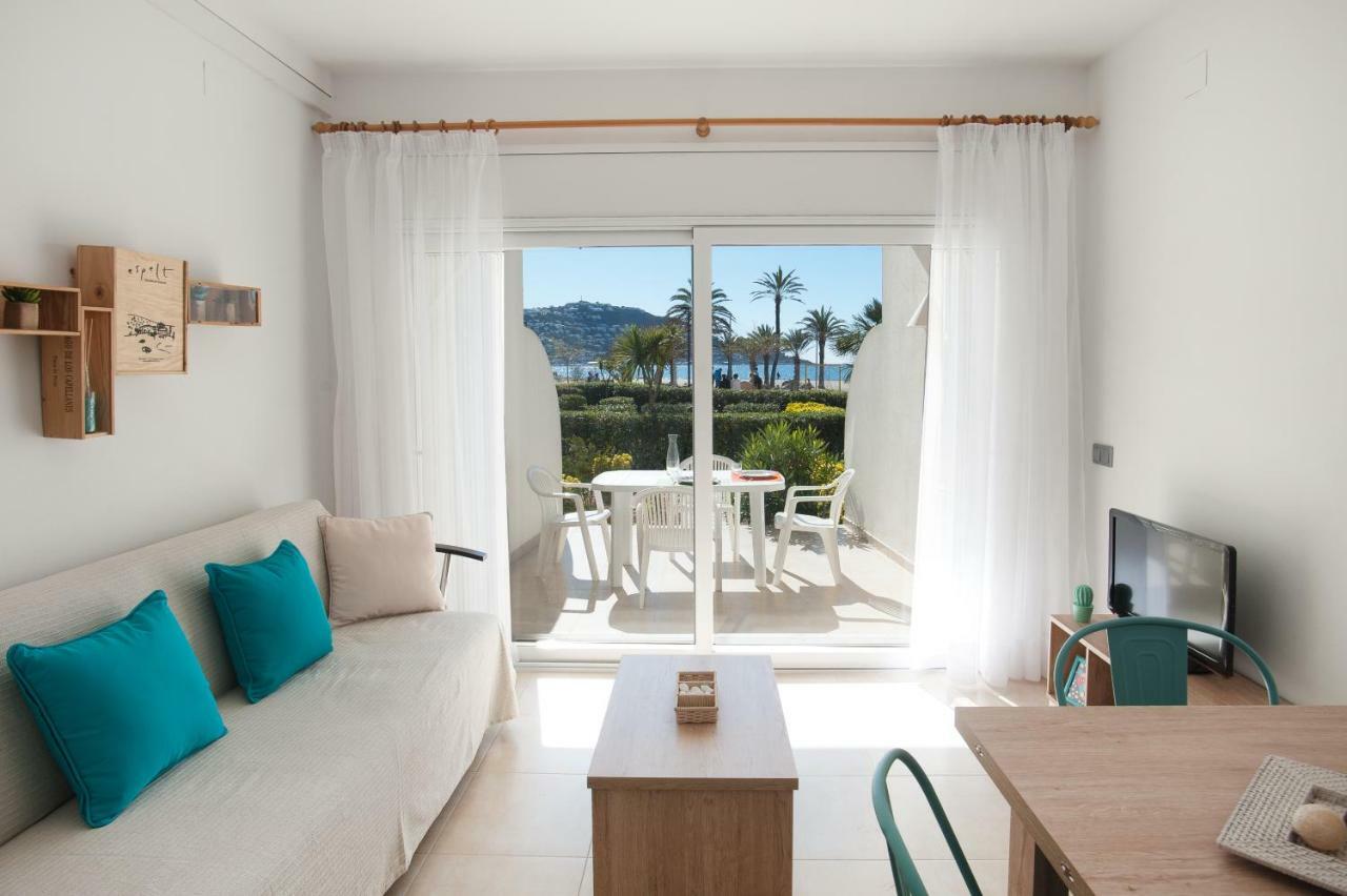 Apartamento A Pie De Playa, Climatizado Y Parking โรเซส ภายนอก รูปภาพ