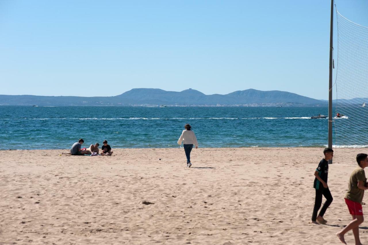Apartamento A Pie De Playa, Climatizado Y Parking โรเซส ภายนอก รูปภาพ